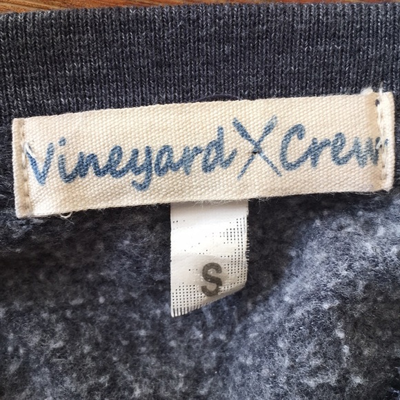 Vineyard Crew Denim Color Lace Up Sweater. Size S - Picture 4 of 5
